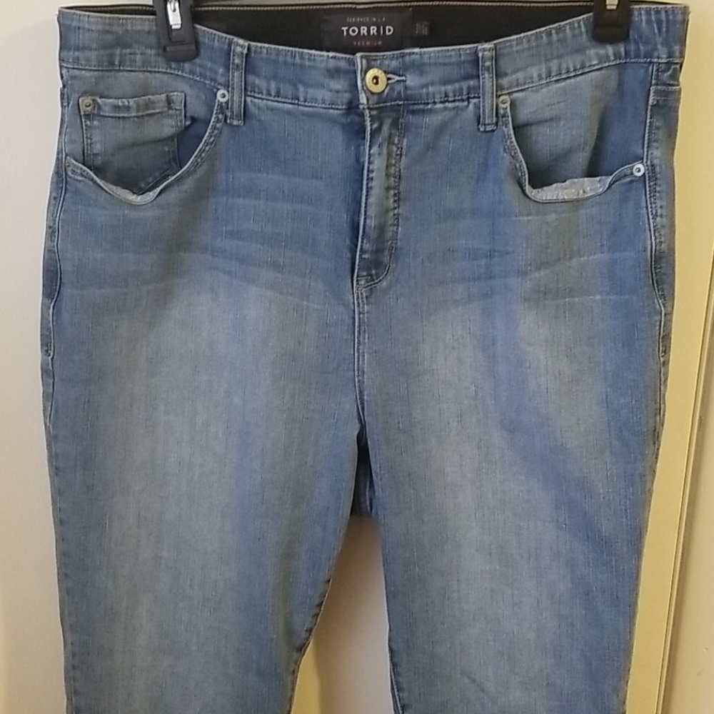 Torrid Sky High Skinny Jeans 22R